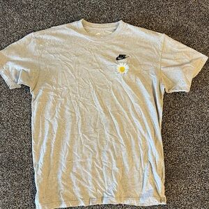 Nike Gray Short Sleeve Tee